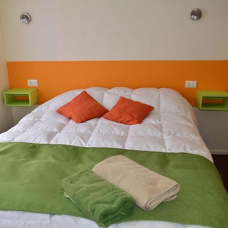 El Patagonico Hostel Пуерто Наталес Екстериор снимка