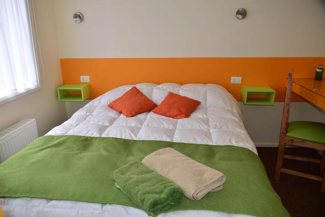 El Patagonico Hostel Пуерто Наталес Екстериор снимка